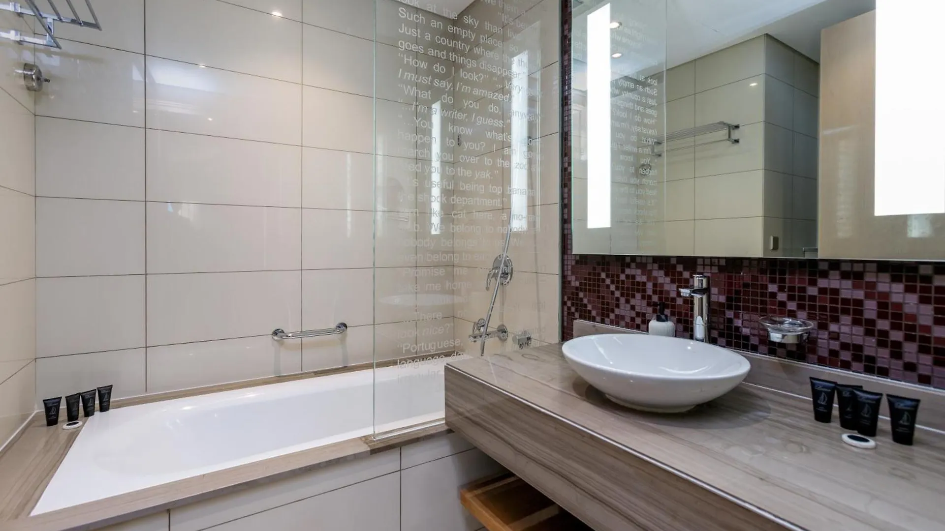 High Floor - 2Br Apartment In Paramount Tower, Business Bay - Allsopp & Allsopp Dubai