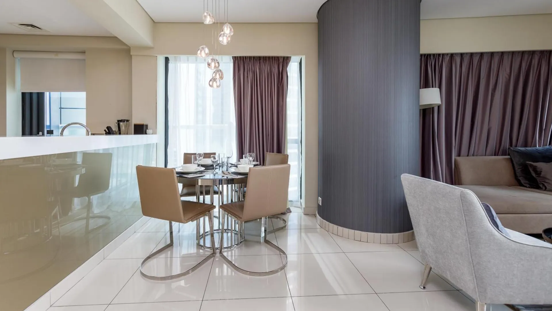 High Floor - 2Br Apartment In Paramount Tower, Business Bay - Allsopp & Allsopp Dubai