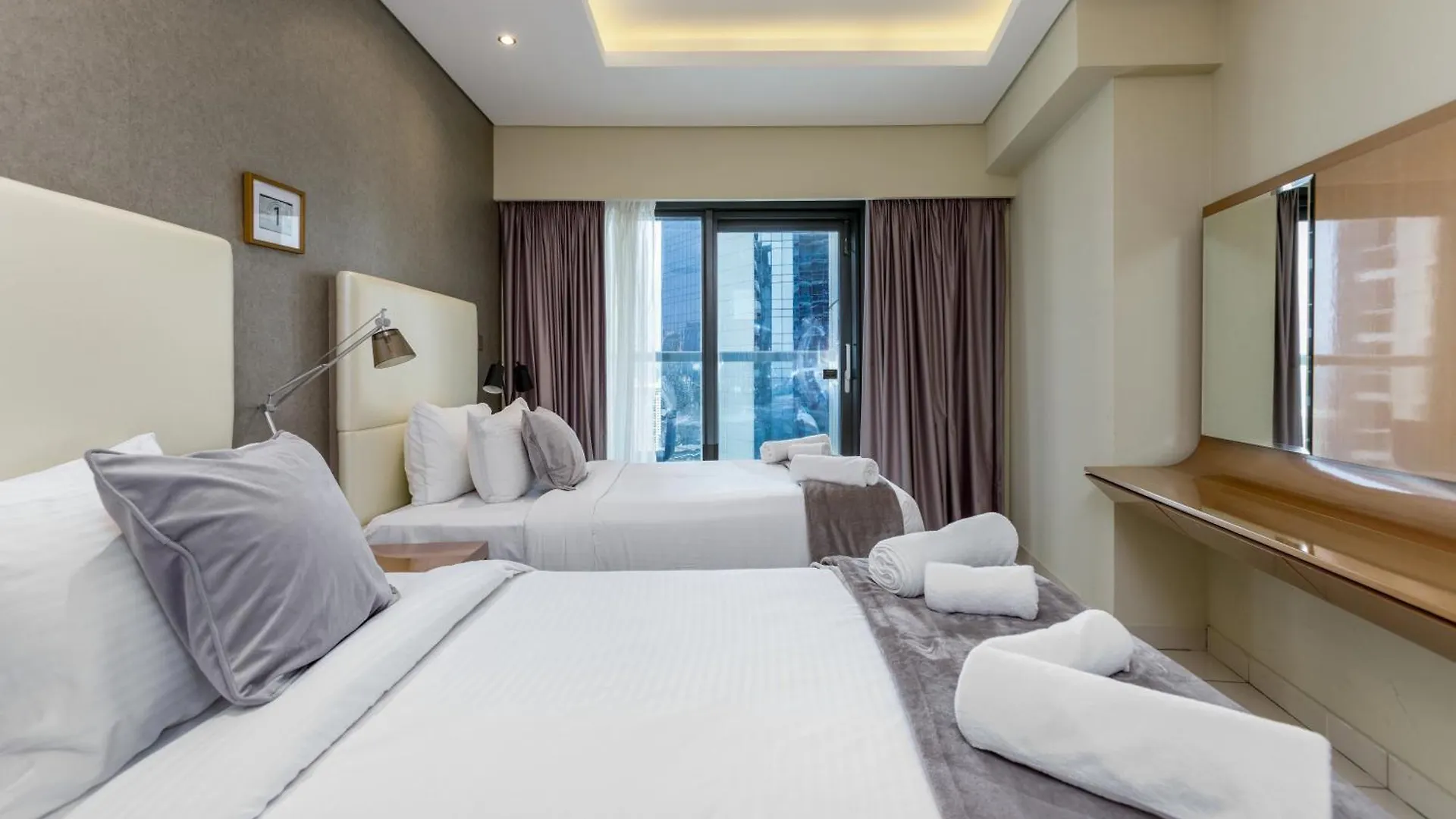 High Floor - 2Br Apartment In Paramount Tower, Business Bay - Allsopp & Allsopp Dubai